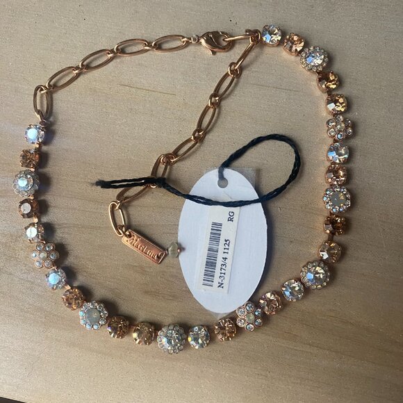 Mariana Flower Crystal Rose Gold Plated Champagne Blush Statement Necklace NWT - Picture 6 of 11